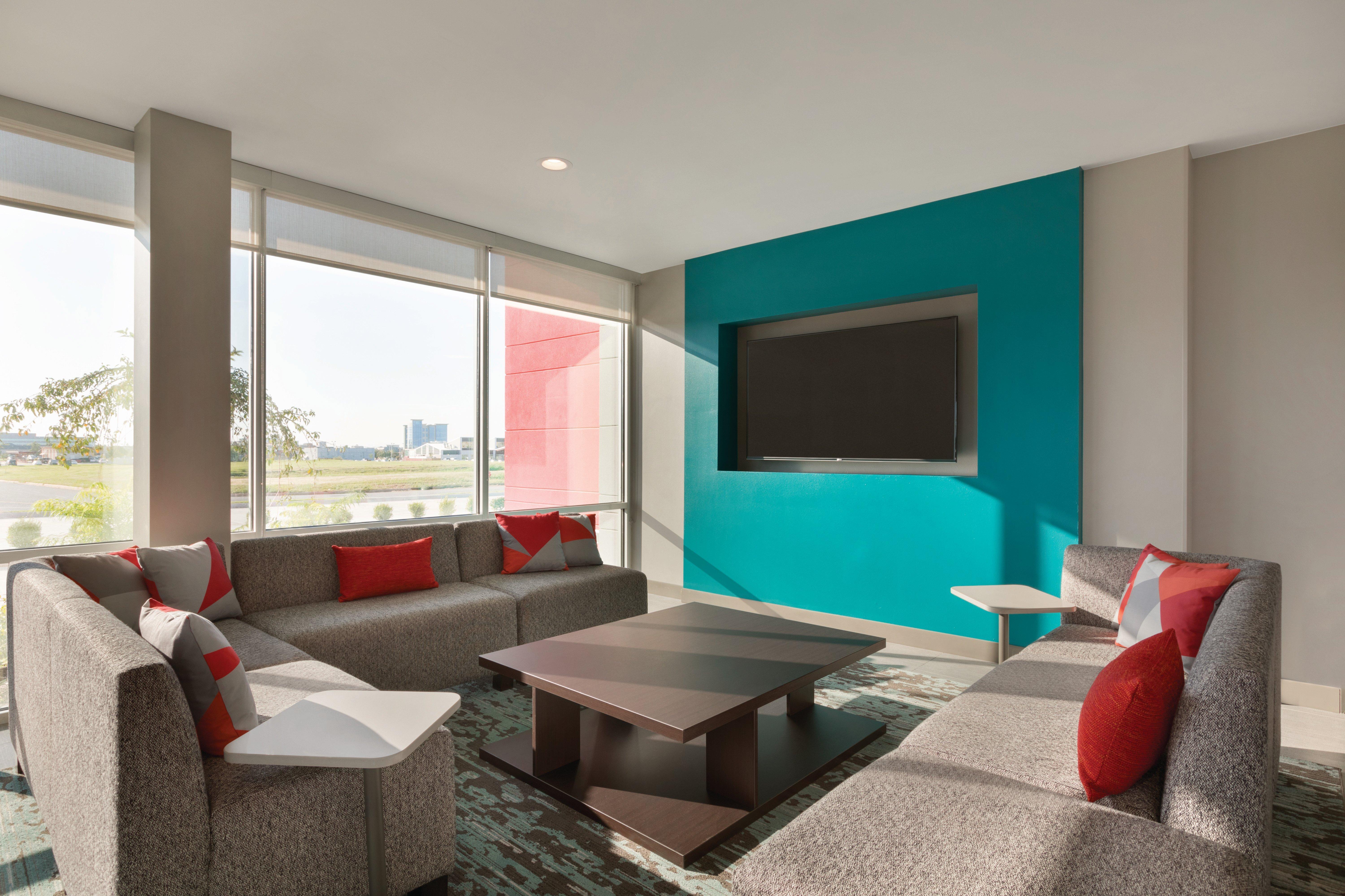 Avid South - Medical District By Ihg Hotel