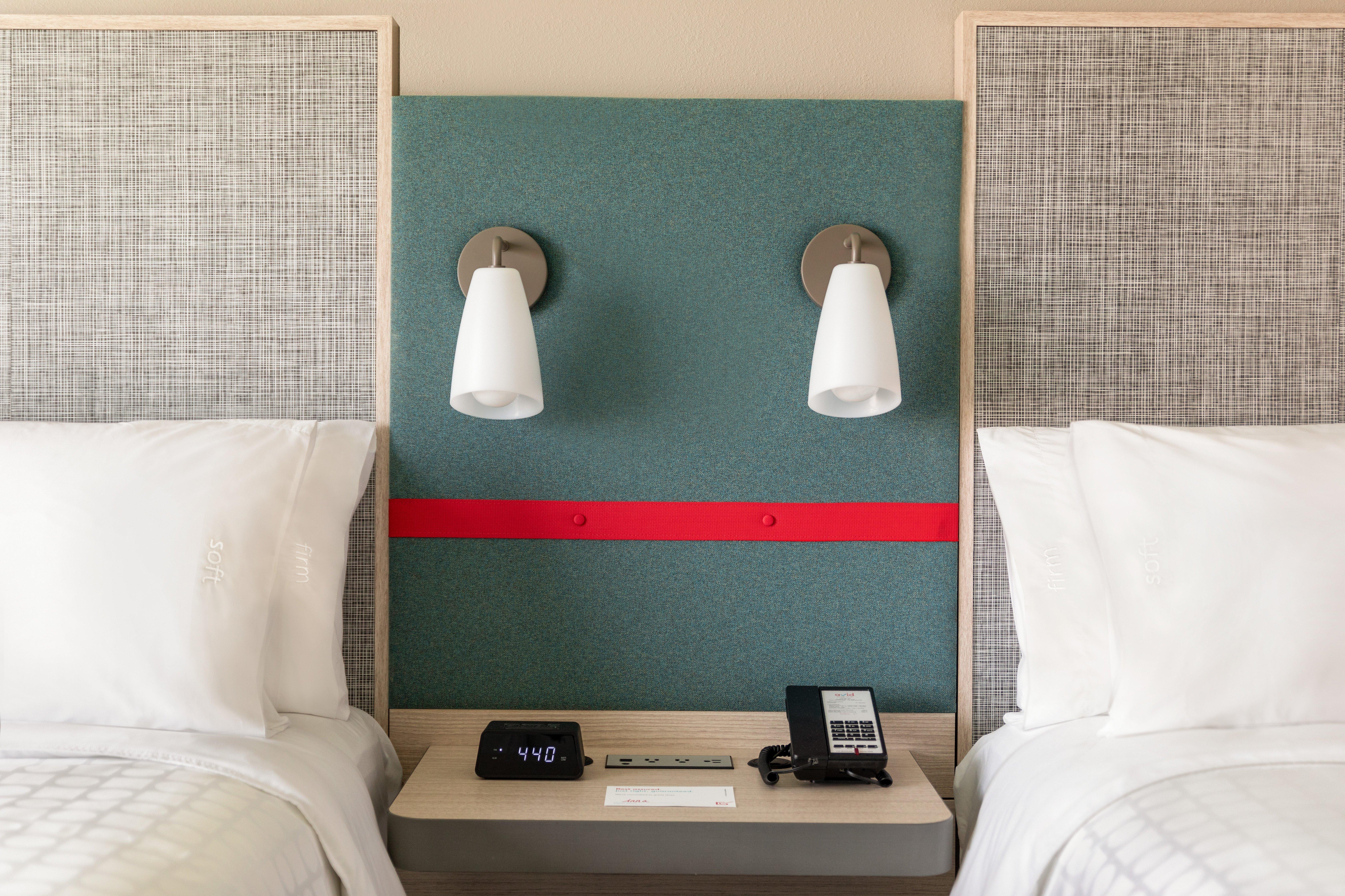 Hotel Avid South - Medical District By Ihg 4*